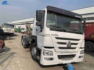 El año 2013 utilizó el camión 371hp del tractor de Howo 40-80 toneladas de mano izquierda que conducía para Ghana