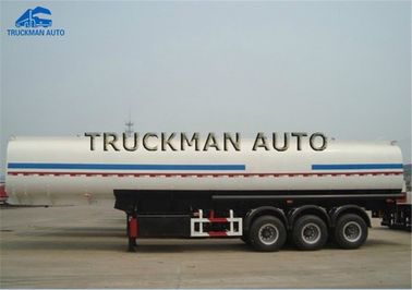 Marca cúbica del camionero del remolque del tanque de aceite de 50 3 árboles con 50 toneladas de capacidad de cargamento