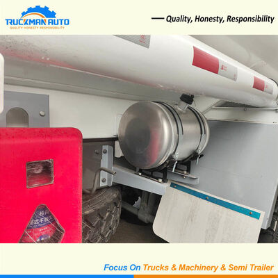 High Quality SINOTRUK HOWO TX 6X4 20 CBM Fuel Tanker Truck For Djibouti