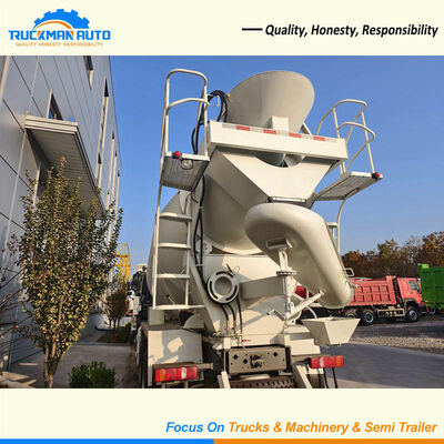 Camión cisterna de cemento HOWO NX 8x4 12 CBM confiable para construcción