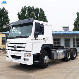 Sinotruck utilizó la rueda de los camiones 10 del tractor 50 toneladas 2014 años con kilometraje corto