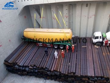 Grueso 3m m del cuerpo del tanque de 35 de Cbm del cemento del petrolero árboles del remolque 3 con el motor de Wechai